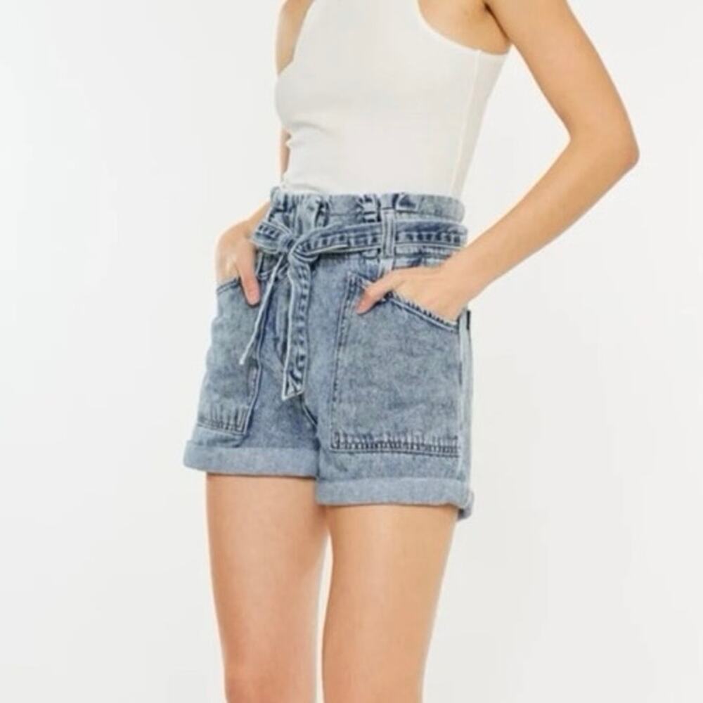 Kancan Ultra High Rise Paperbag Denim Shorts size 9/28